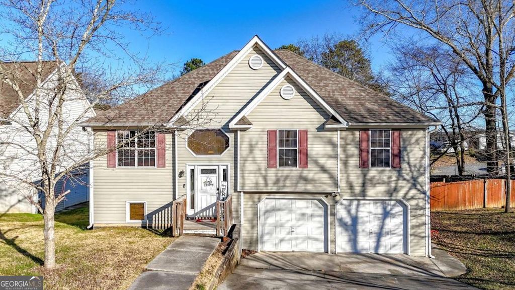 101 Twin Oaks Drive, Calhoun, GA 30701