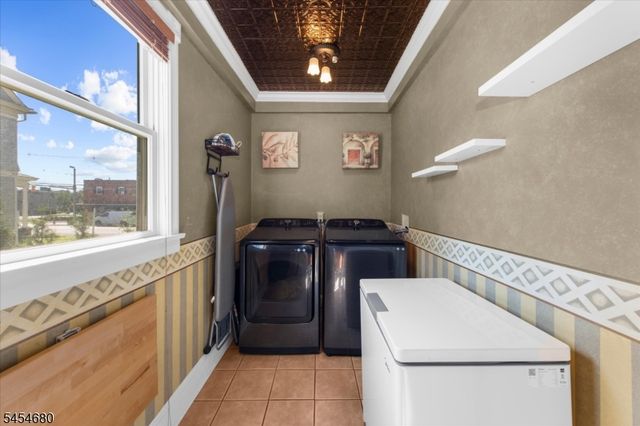 110 W Washington Ave, Washington Boro, NJ 07882