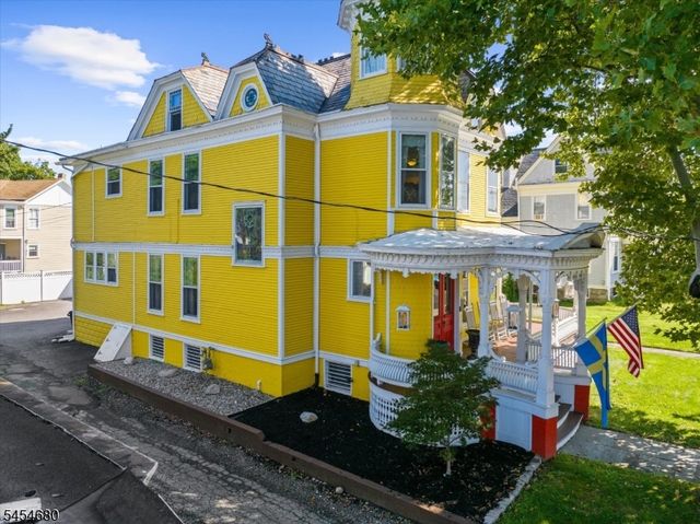 110 W Washington Ave, Washington Boro, NJ 07882