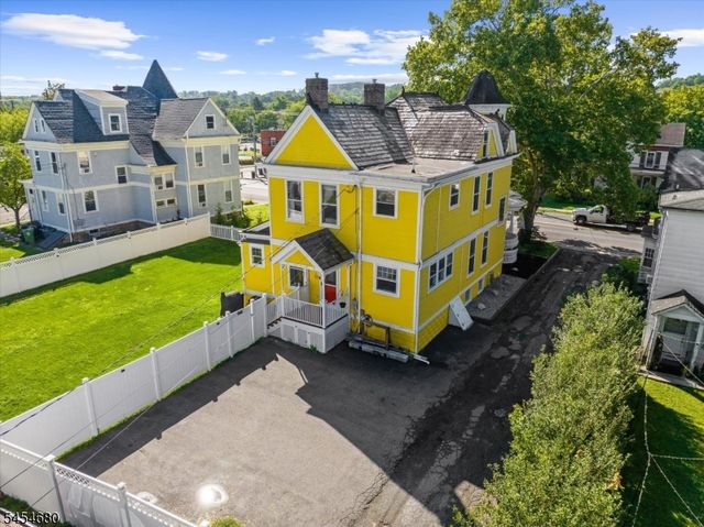 110 W Washington Ave, Washington Boro, NJ 07882