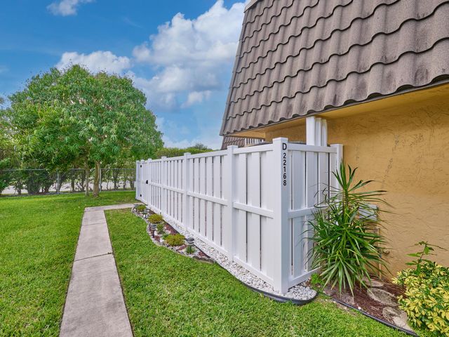 22168 Boca Rancho Drive D, Boca Raton, FL 33428