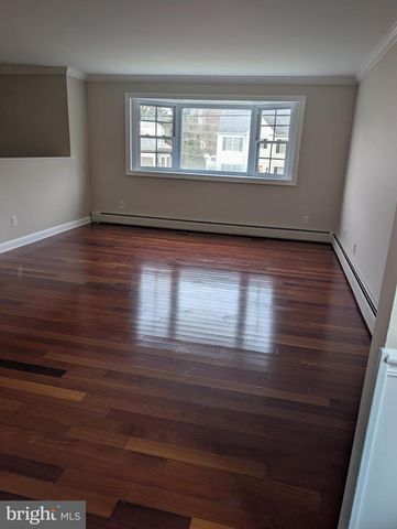 5711 BERWYN RD, Berwyn Heights, MD 20740