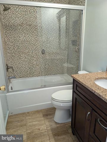 5711 BERWYN RD, Berwyn Heights, MD 20740