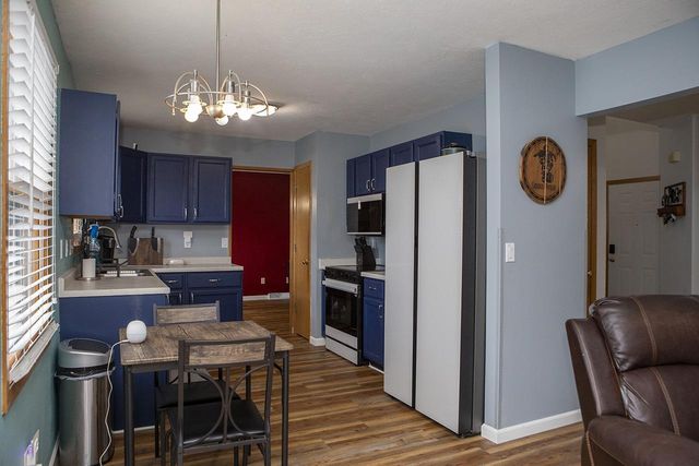 220 Wildflower Way, Lake Mills, WI 53551