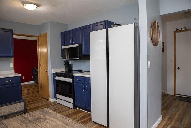 220 Wildflower Way, Lake Mills, WI 53551