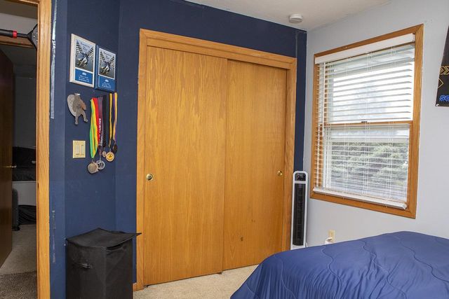 220 Wildflower Way, Lake Mills, WI 53551