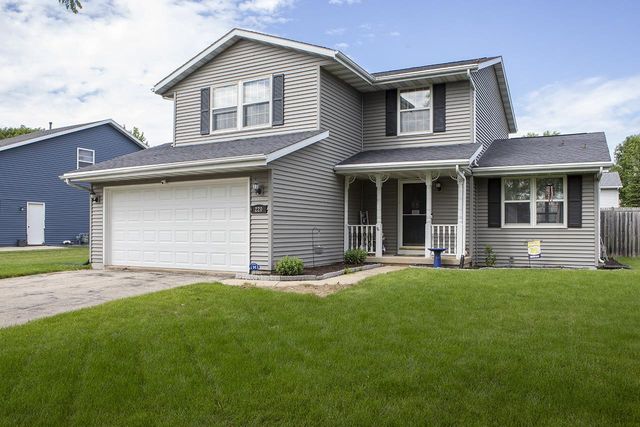 220 Wildflower Way, Lake Mills, WI 53551