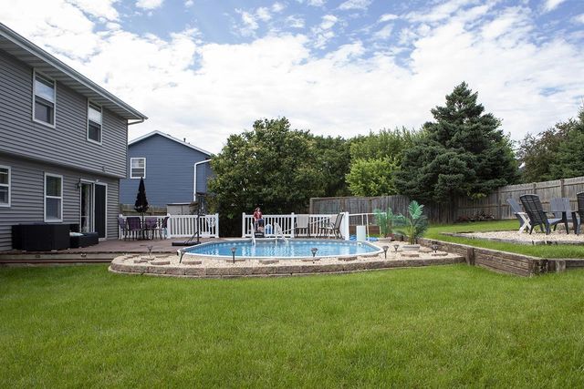 220 Wildflower Way, Lake Mills, WI 53551