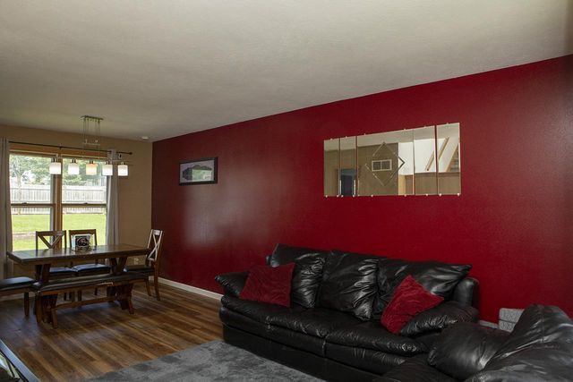 220 Wildflower Way, Lake Mills, WI 53551