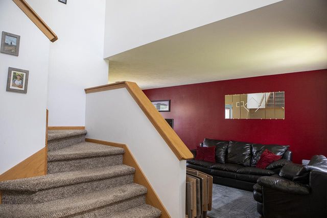 220 Wildflower Way, Lake Mills, WI 53551