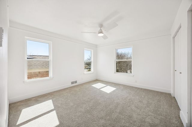 808 Lee Drive, Bedford, TX 76022