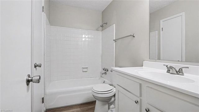 1 Judkins Court, Greensboro, NC 27407