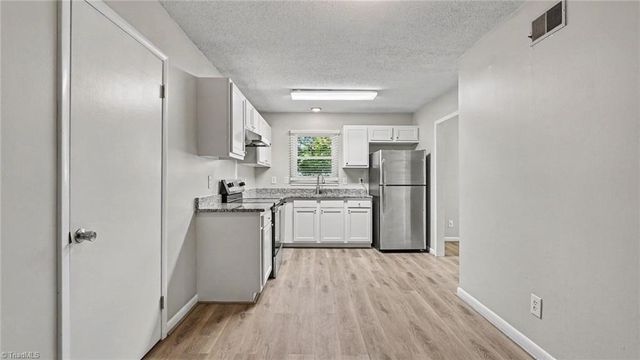1 Judkins Court, Greensboro, NC 27407