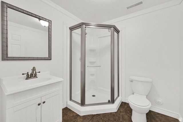 96 S 1600 W, West Point, UT 84015