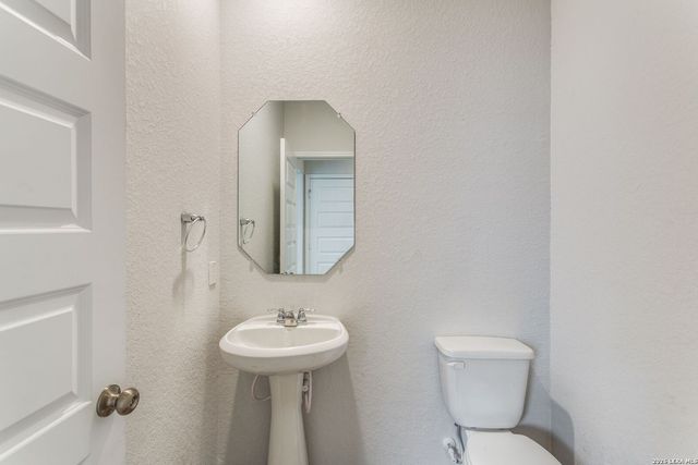 14626 Emerio Dr, San Antonio, TX 78253