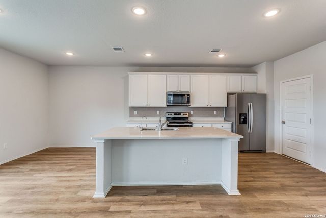 14626 Emerio Dr, San Antonio, TX 78253