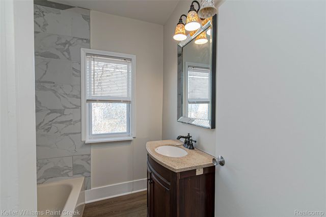 215 Winona Street, Highland Park, MI 48203