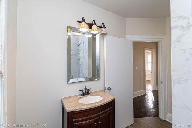 215 Winona Street, Highland Park, MI 48203