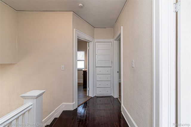 215 Winona Street, Highland Park, MI 48203