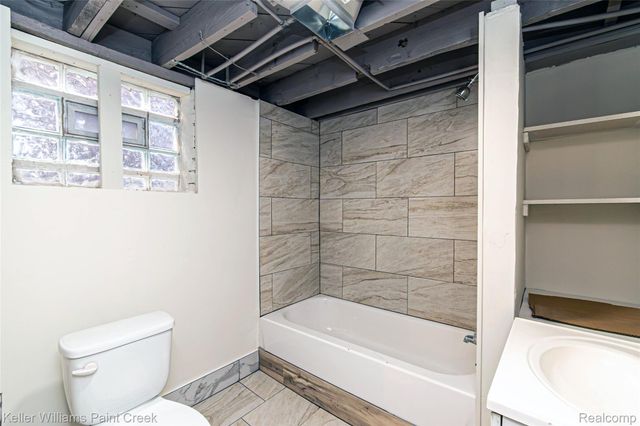 215 Winona Street, Highland Park, MI 48203