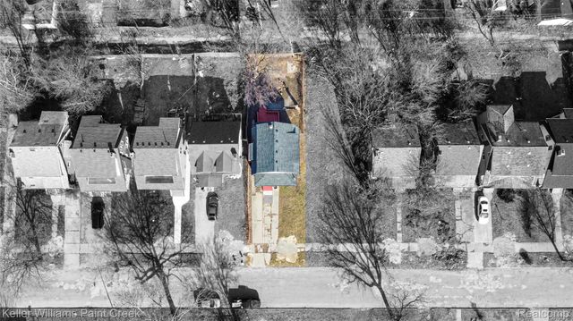 215 Winona Street, Highland Park, MI 48203