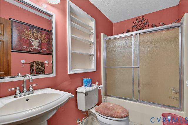 16444 Saint Peters Church Rd, Montpelier, VA 23192