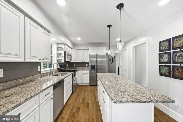 10 HIDDEN SPRING LN, Landenberg, PA 19350
