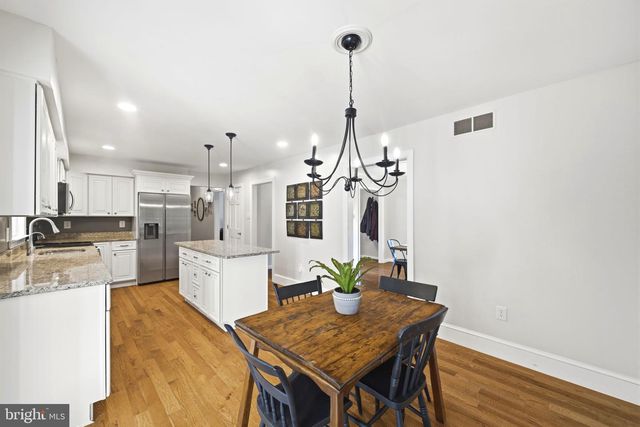 10 HIDDEN SPRING LN, Landenberg, PA 19350
