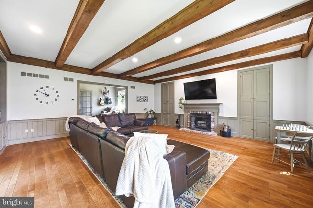 10 HIDDEN SPRING LN, Landenberg, PA 19350