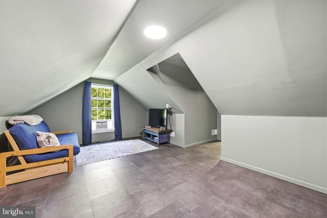 10 HIDDEN SPRING LN, Landenberg, PA 19350