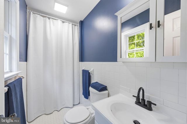 10 HIDDEN SPRING LN, Landenberg, PA 19350