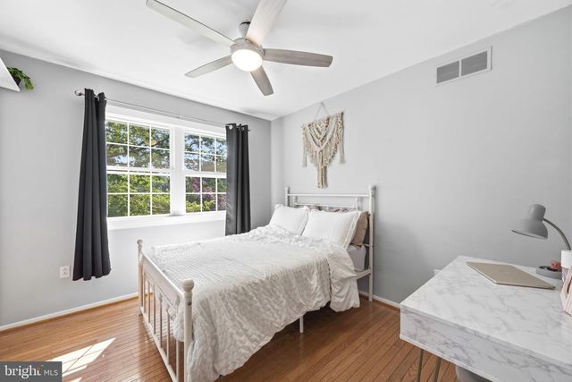 10 HIDDEN SPRING LN, Landenberg, PA 19350