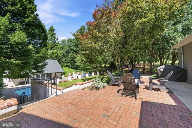 10 HIDDEN SPRING LN, Landenberg, PA 19350