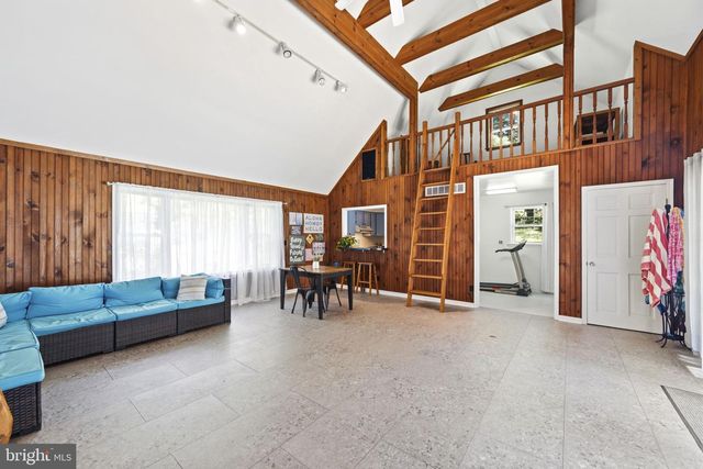 10 HIDDEN SPRING LN, Landenberg, PA 19350