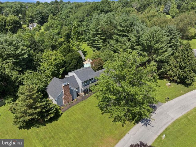 10 HIDDEN SPRING LN, Landenberg, PA 19350