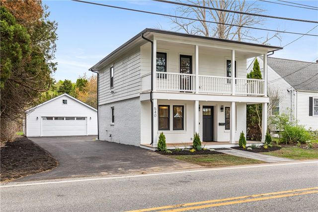 540 Middle Highway, Barrington, RI 02806