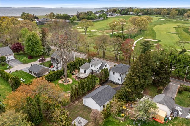 540 Middle Highway, Barrington, RI 02806