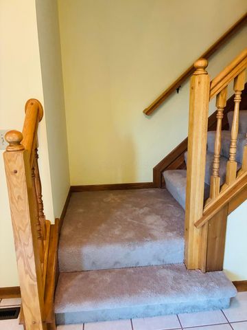 3660 Rivervail Drive, Columbus, OH 43221