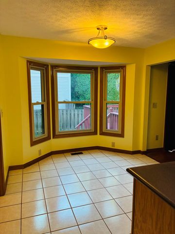 3660 Rivervail Drive, Columbus, OH 43221