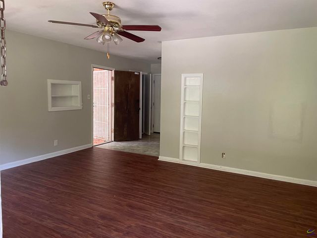 4702 Elkan Avenue, Macon, GA 31206