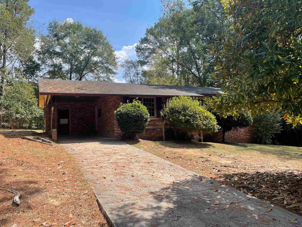 4702 Elkan Avenue, Macon, GA 31206