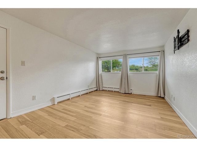 451 Golden Cir 109, Golden, CO 80401