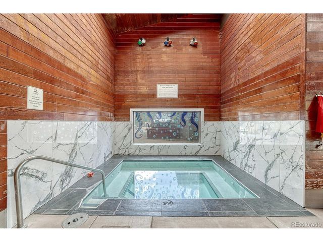 451 Golden Cir 109, Golden, CO 80401