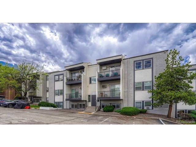 451 Golden Cir 109, Golden, CO 80401