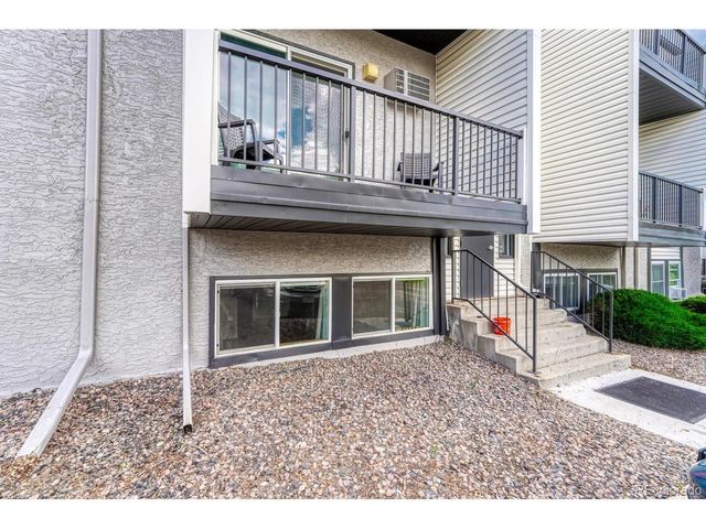 451 Golden Cir 109, Golden, CO 80401