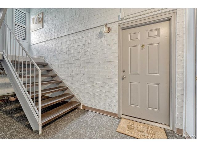 451 Golden Cir 109, Golden, CO 80401