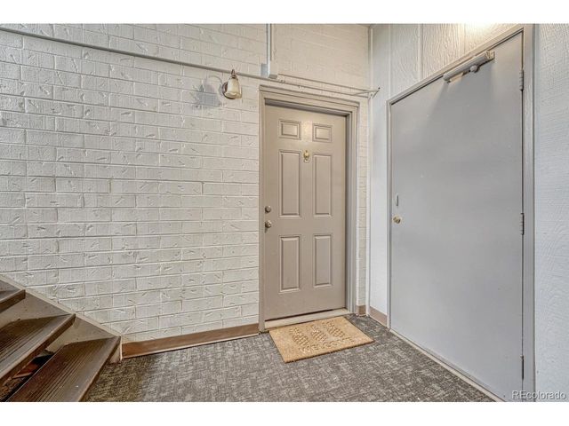 451 Golden Cir 109, Golden, CO 80401