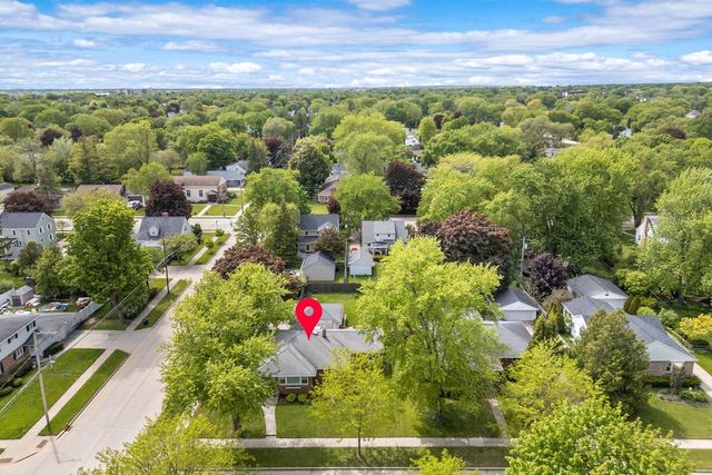 1003 EVANS STREET, Oshkosh, WI 54901