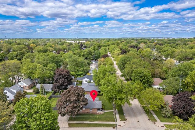 1003 EVANS STREET, Oshkosh, WI 54901