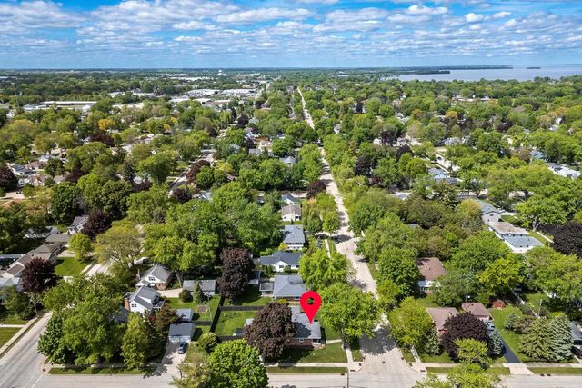 1003 EVANS STREET, Oshkosh, WI 54901